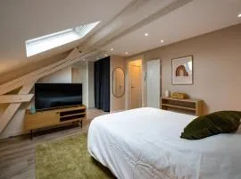 L'Étape, large and warm studio, downtown