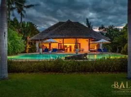 Villa Agus Mas - Serene & calm beachfront villa!