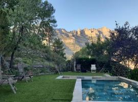 LOFT OASI en MONISTROL DE MONTSERRAT, hotel i Monistrol de Montserrat