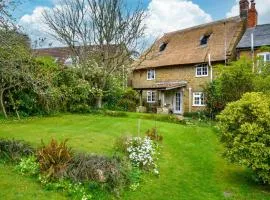 2 Bed in Loders oc-s35144