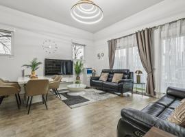 NK Apartment in Bobigny: Bobigny şehrinde bir otel