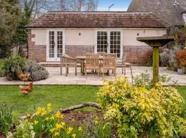 2 Bed in Winterbourne Dauntsey oc-d36904