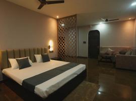 Kasa Courtyard Hotel, hotel i Begusarai