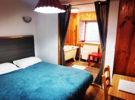 Atelier du pont de Mars, hotel a Mars