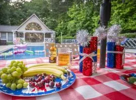 Poolside Escape Luxurious Home with Private Pool