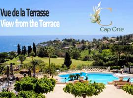 Cap One, au cœur de Cap Esterel VUE MER & PISCINES - Accès piscines et parking couvert inclus, hôtel à Agay
