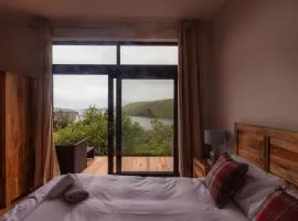 Elegant Cottage by Fairy pools 5