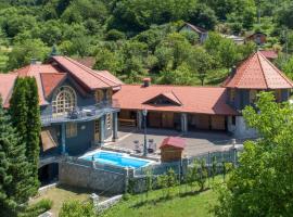 Villa Requiem by Villas Guide, hotelli kohteessa Bednja