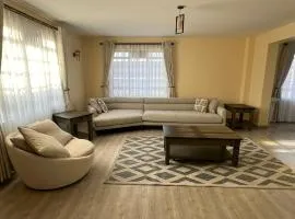 MIKI Luxury 3-Bedroom Maisonette Villa