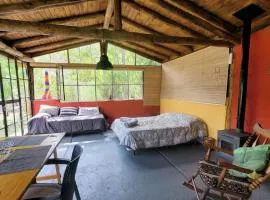 Cabaña en potrerillos con bajada al arroyo