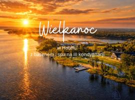 Natural Hotel przy plaży-Ostróda-basen na III kondygnacji, hotel en Ostróda