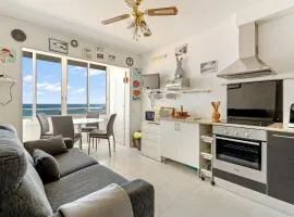 WELCS APARTAMENTO 327 EMP Frente al Mar
