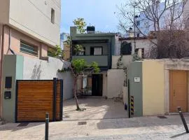 Janiko Small House with Parking Space