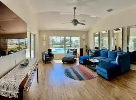 The Palms Luxurious giant pool golf water