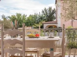 Sweet holiday hideaway in Orosei