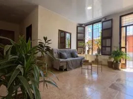 2 blocks from the beach Fully equipped apartment