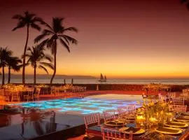 Buganvilias Owner Private Club Ambassador 1BR2B REQUEST DATE- See by Clay & Lisa