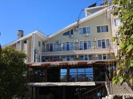 Туристически комплекс Божура, hotel i Sredets