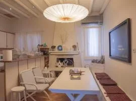 Kabara Garden Oasis in Aegina, BBQ & Private Parking