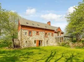 5 Bed in Carron CA280