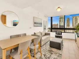 Miami Oasis 2BR Apt Pool & Beach Access for 5