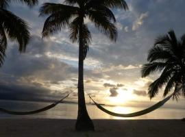 DGunayar Camping, hotel a Cayos Los Grullos