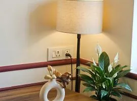 Luxury 2BHK Apartment - Zenen