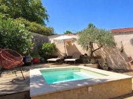 Maison avec piscine privée, idéale famille & séjour entre amis, hotel en Gleizé