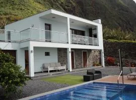 Villa O Pomar with optional heated pool