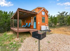 Arbor House of Dripping Springs - Hound Hollow, Hotel in Dripping Springs