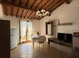 Mary's House, hotel i Guardistallo