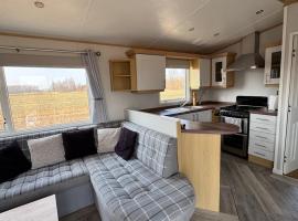 FarmaKolonia2, hotel i Zabiele