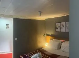 Quarto n°3 de casal sem hidromassagem
