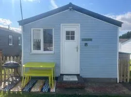 The Snug - All Seasons Chalet Breaks