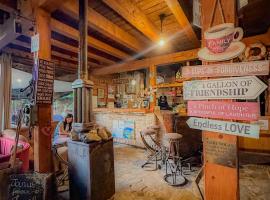 Hostel Anton, hotell sihtkohas Tivat
