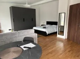 New Apartment on Top Floor, 2 minutes from Lausanne Train station