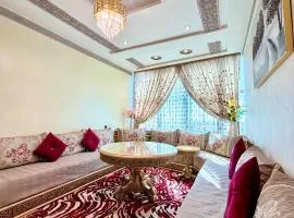 Abraj Dubai - Premium 3BR Stay in Heart of Larache