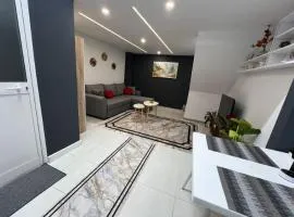 Korca center stay