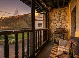 Casa Rural Moradiellos-Cabrales Axtur 4 personas con vistas