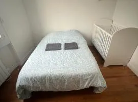 Le Toit des Volcans - 8 couchages - Terrasse privée et Wifi
