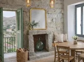 CASA ZITELLINI Authentique maison de village - piscines naturelles de Zoza