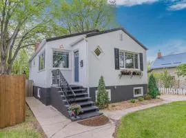 VIP YXE Broadway Character Home
