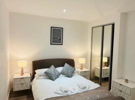 Stylish studio apartment, hotel i Olton