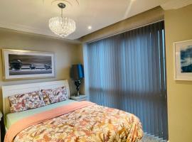Cozy Ensuite Room- 10 mins to CITY CENTRE, hotel en Killarney