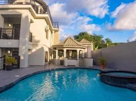 Pinnacle View Estate Tiana Villa
