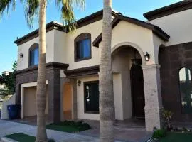 Luxurious Zona Dorada Retreat Spacious and Secure