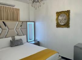 Hotel The Royalty Inn, hotel a Guayaquil