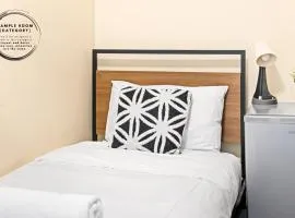 Well-Located Single Room in Auburn - Near Station and Shops - Shared Bathroom