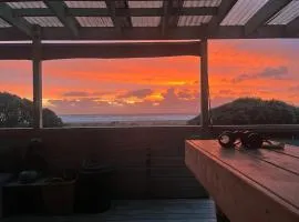 Piha Sunset Bach