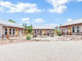 RusTx Ranch Cottage Group 7-9